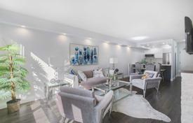 Apartment – Gerrard Street East, Toronto, Ontario,  Canada for C$740,000