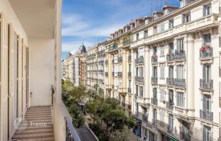 Three-bedroom bright apartment in the center of Nice, Cote d'Azur, France for 1,365,000 €