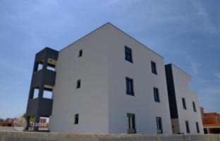 4-bedroom apartment 170 m² in Vrsi for 500,000 €
