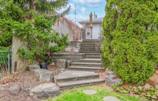 8-bedroom house in Scarborough for C$1,418,000