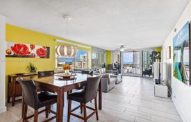 Condo – Hallandale Beach, Florida, USA for $469,000