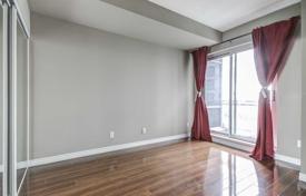 Apartment – Etobicoke, Toronto, Ontario,  Canada for C$740,000