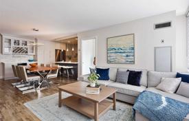 Apartment – Carlton Street, Old Toronto, Toronto,  Ontario,   Canada for C$807,000