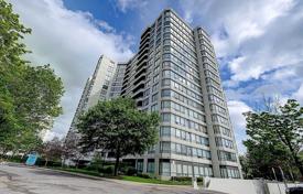 Apartment – North York, Toronto, Ontario,  Canada for C$900,000