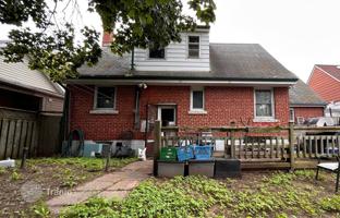6-bedroom house in Scarborough for C$1,356,000