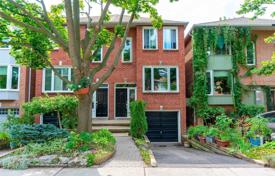 Terraced house – Old Toronto, Toronto, Ontario,  Canada for 845,000 €
