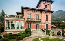 Prestigious four-storey villa overlooking the Lake, the city, and the mountains, Cernobbio, Italy for 9,000,000 €