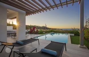 3-bedroom villa 276 m² in Poli Crysochous for 1,540,000 €