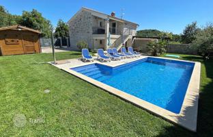 3-room house 165 m² in Porec for 590,000 €