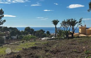 Land plot 900 m² in Moraira for 800,000 €