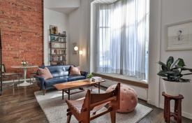 Apartment – King Street, Old Toronto, Toronto,  Ontario,   Canada for C$740,000