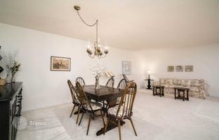 3-bedroom apartment in Scarborough for C$1,176,000