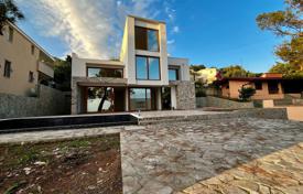 Villa for Sale in Bar, Green Belt Area for 650,000 €