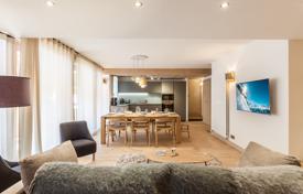 Apartment – Savoie, Auvergne-Rhône-Alpes, France for 18,300 € per week