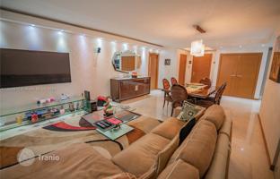 2-bedroom apartments in condo 129 m² in Bal Harbour for $1,379,000