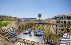 Stylish one-bedroom apartment with a beautiful view in Nice, France for 475,000 €