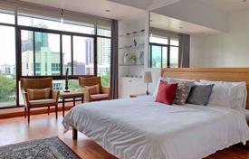 4 bed Condo in Baan Ananda Khlong Tan Nuea Sub District for 1,752,000 €