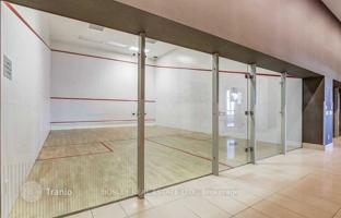 7-bedroom apartment in Lake Shore Boulevard West for C$995,000