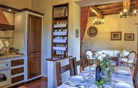 Todi (Perugia) — Umbria — Rural/Farmhouse for sale for 650,000 €