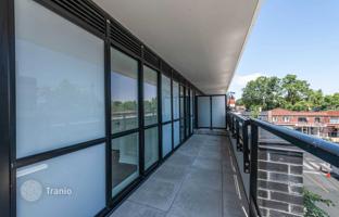 2-bedroom apartment in East York for C$922,000