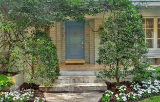 4-bedroom house 248 m² in Coral Gables for $2,495,000