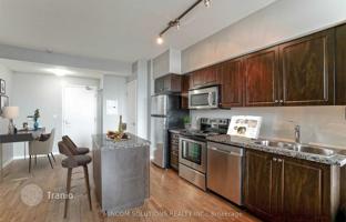 5-bedroom apartment in Fort York Boulevard for C$828,000