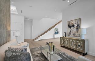 6-bedroom house in Surfside for $4,699,000