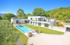 Modern villa with a terrace, a pool and a spacious plot in a prestigious area, Mouans Sartoux, Côte d'Azur, France for 2,100,000 € Modern villa with a terrace, a pool and a spacious plot in a prestigious area, Mouans Sartoux, Côte d'Azur, France for 2,100,000 €