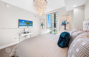 3-bedroom apartments in condo 183 m² in Miami Beach for $7,500,000