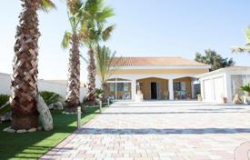 Villa 30 m from the sandy beach in Santa Maria del Focallo, Sicily, Italy for 4,100 € per week