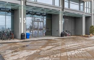 4-bedroom apartment in Etobicoke for C$818,000