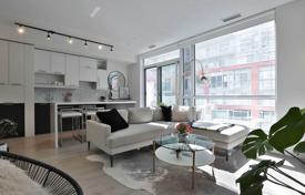 Apartment – Nelson Street, Toronto, Ontario,  Canada for C$876,000