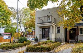Townhome – East York, Toronto, Ontario,  Canada for C$1,733,000