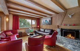 CHARMING SAVOYARD CHALET IN MERIBEL VILLAGE for 2,950,000 €