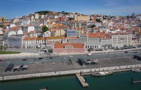 Modern apartment in a renovated building overlooking the river, Lisbon, Portugal for 960,000 €