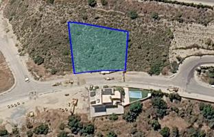 Land plot 1,270 m² in Limassol for 350,000 €