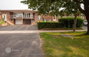 10-bedroom townhouse in North York for C$1,416,000