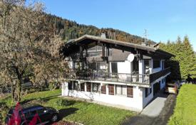 House with large garden and garage, in the centre of Morzine, France for 1,886,000 €