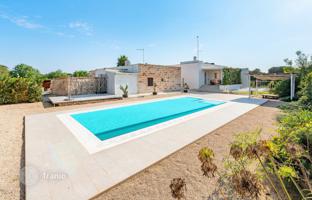 15-room apartment 450 m² in Ostuni for 1,749,000 €
