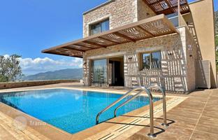Three-storey new villa with a pool, a garden, a parking and a beautiful sea view in Kalamata, Peloponnese, Greece for 1,900,000 €