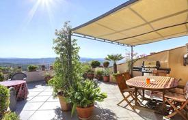 Duplex apartment with a large terrace and panoramic views in Campiglia Marittima, Tuscany, Italy for 670,000 €