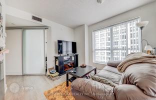 5-bedroom apartment in Etobicoke for C$938,000