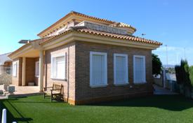 Two-storey villa with a garden in Alhama de Murcia, Spain for 195,000 €