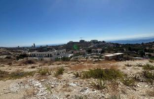 Land plot 1,422 m² in Agios Tychonas for 850,000 €