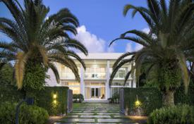 Comfortable villa with a pool, a patio and terraces, Palmetto Bay, USA for $3,995,000