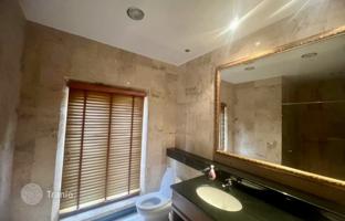 2-bedroom villa 150 m² in Pattaya for $608,000