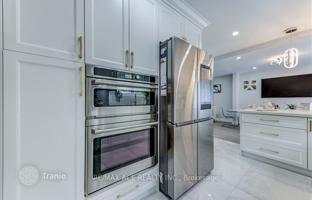 11-bedroom house in Scarborough for C$1,839,000