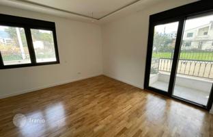 Studio apartment 32 m² in Bar city for 110,000 €