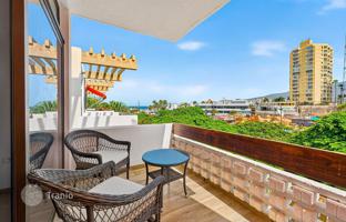 1-bedroom apartment 61 m² in Playa de las Americas for 290,000 €