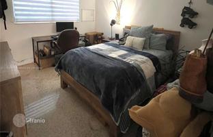 2-bedroom apartment 70 m² in Miami Beach for $395,000